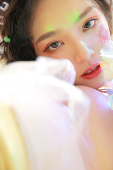 少女洛荷